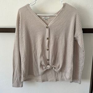 Cute American Eagle Sweater